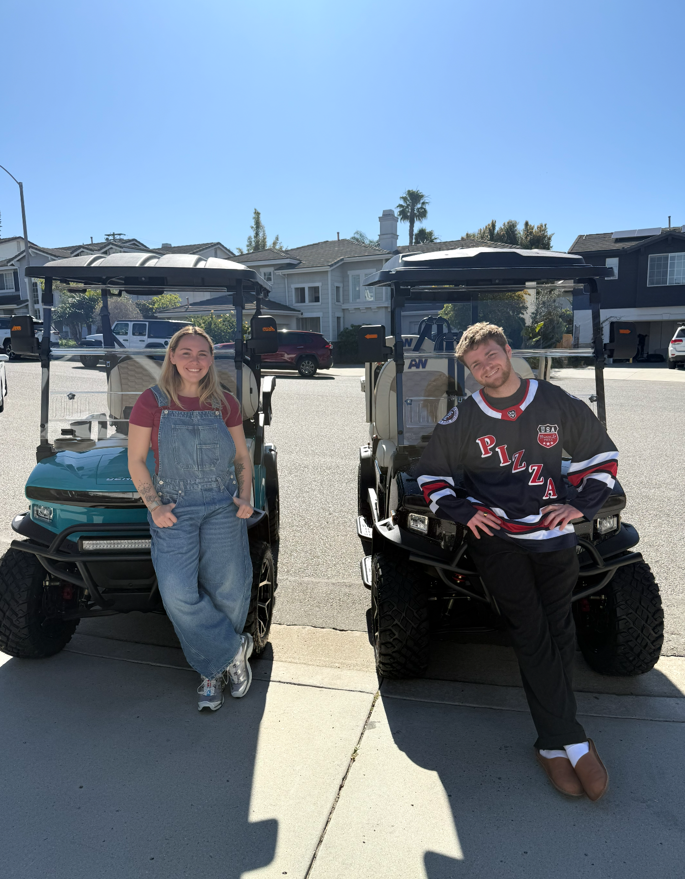 Alex Warren and wife with Denago Nomad XL